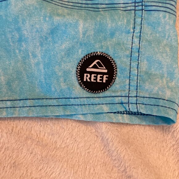 Reef Men's boardshort Swim Trunks Size 38 Approx. EUC - Picture 4 of 10
